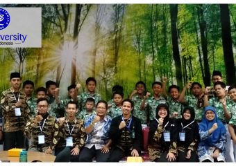 SISWA  SMP BELAJAR MEMBUAT HERBARIUM & MENGAWETKAN SERANGGA